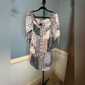 Rue + Women's Patchwork Print Top tie cuffs plus 1X